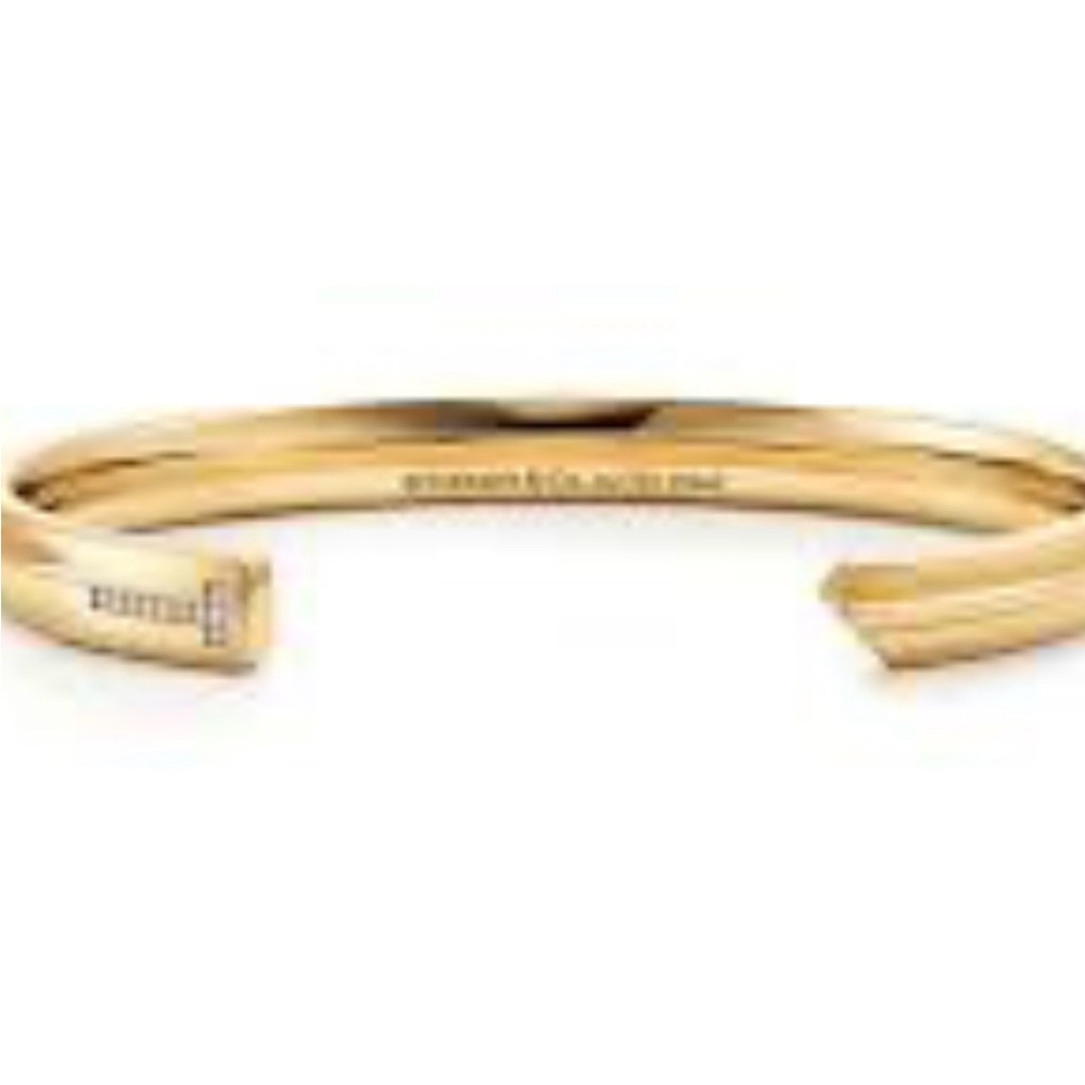Tiffany & Co Modern Keys Cuff Bracelet. Yellow gold. Small. 5.75 in. Authentic.